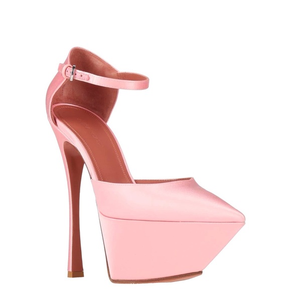 Amina Muaddi Shoes - NIB AMINA MUADDI SATIN PUMPS💕💕